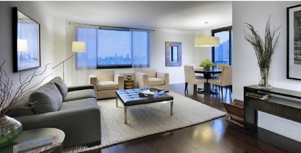 Exquisite 4 Bedrooms 3 Baths PENTHOUSE in the Upper East Side. Kitchen with Dishwasher and Stainless Steel Appliances, Custom Hardwood Floors, Sound Proof Windows, 2 Balconies with AMAZING City Views! Full Service Building