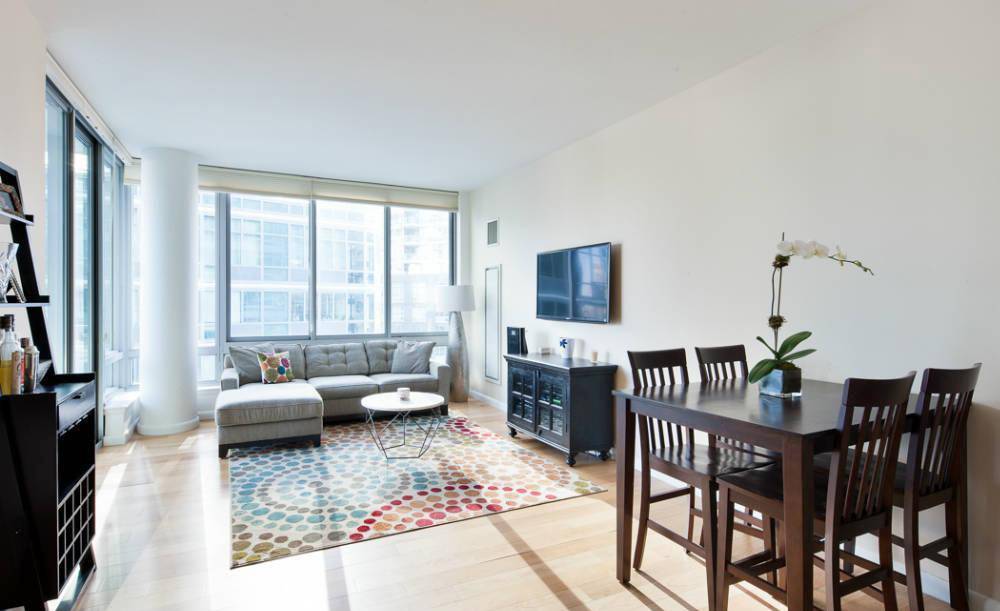 2 Bed, 2 Bath Home with Balcony and River Views at The View, LIC