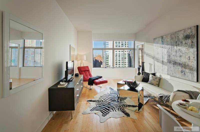 Beautiful Conv. 2 Bedroom Apartment In The Heart Of Financial District, 24h Doorman, Top Amenities 