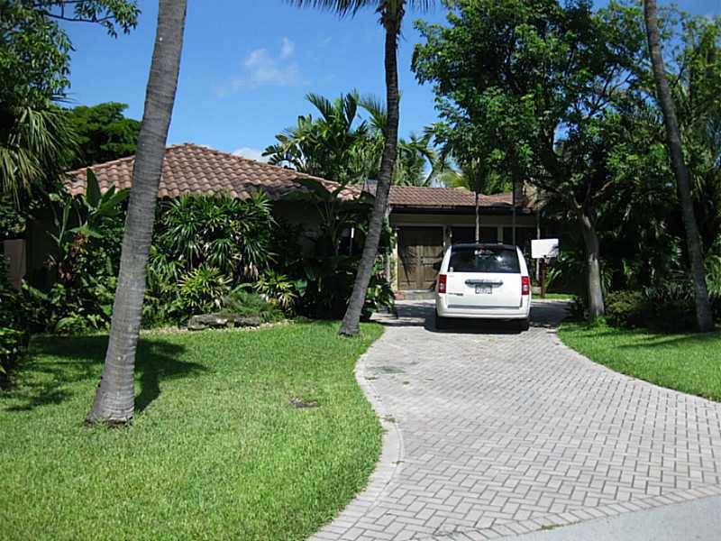 Location location location - 2 BR House Ft. Lauderdale Miami