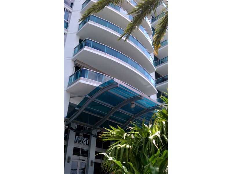 Luxurious living - Smart investment - Azure Condominium 3 BR Condo Bal Harbour Miami