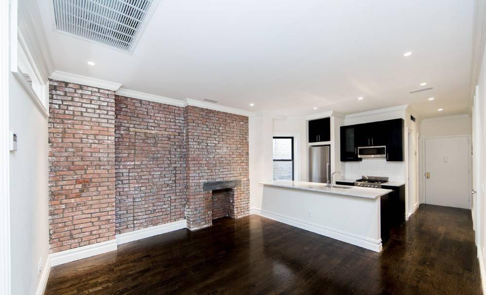 Flatiron/Kips Bay: Gorgeous Gut Renovated Three (3) Bedroom! Washer/Dryer IN UNIT and Roofdeck!