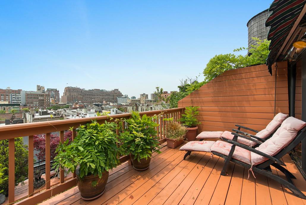 Chelsea Triplex Penthouse Sun-Blasted Two Private Terraces Awe-Inspiring Southern & Eastern Views Stunning CO-OP Steps To Madison Square Park