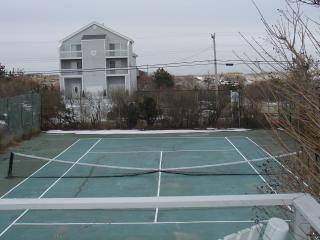 WATERFRONT WITH TENNIS