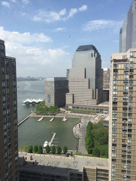 Battery Park large 1 BR with Open Kitchen, Plank Flooring, North City and Water Views