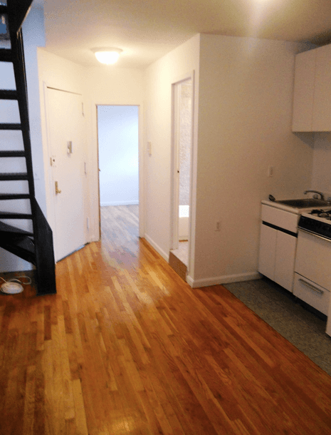 EAST VILLAGE 2 BED + 1 BATH- STEPS TO TOMPKINS PARK AND WASLK TO NYU $4,095 CALL 347-885-9692 for SHOWING