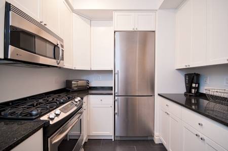GOLD COAST TWO BEDROOM IN FULL SERVICE PRE WAR STEPS TO WASHINGTON SQUARE PARK!