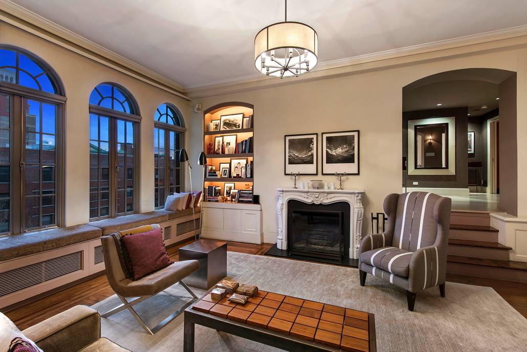 Greenwich Village Expansive Convertible 3 Bedroom, 2.5 Bathroom at 45 East 9th St