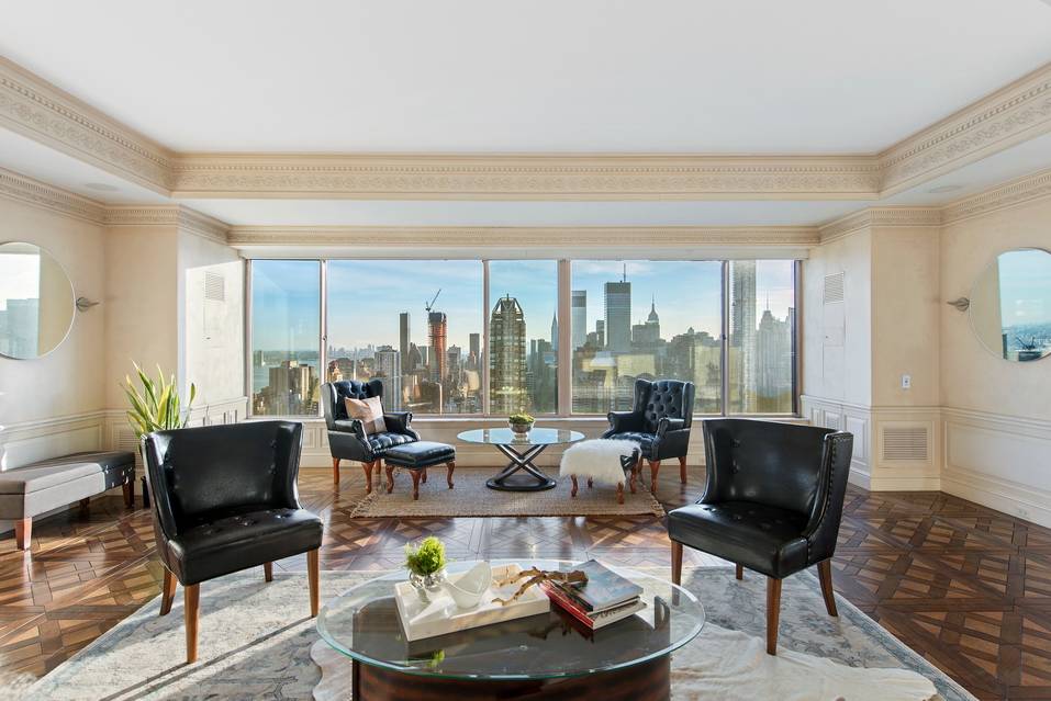 48th Floor, 4 Bedroom PH w. 360 Degree City, Park & River Views at 200 East 69th Street!!!