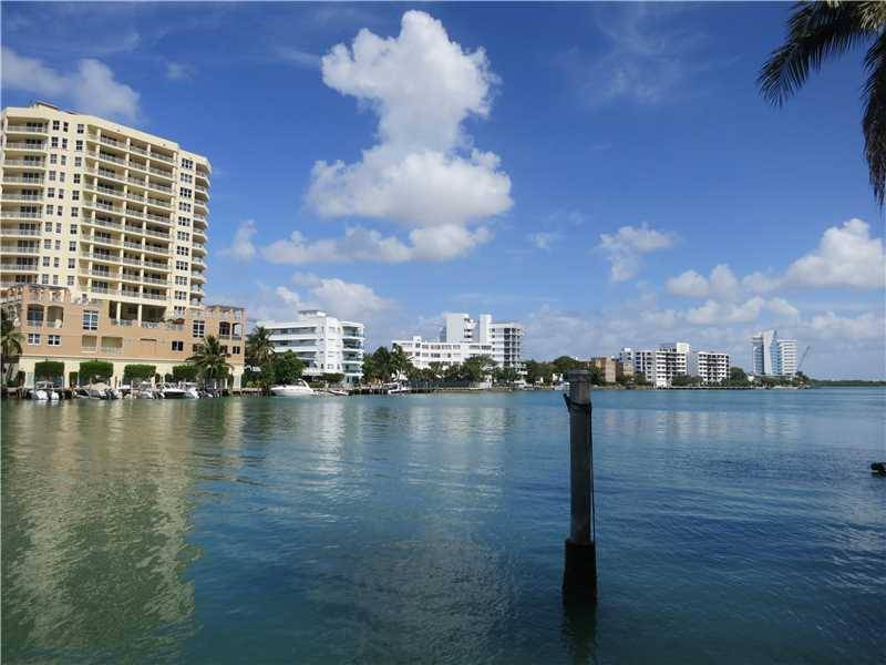 There are TWO CONTIGUOUS LOTS - Land Bal Harbour Miami