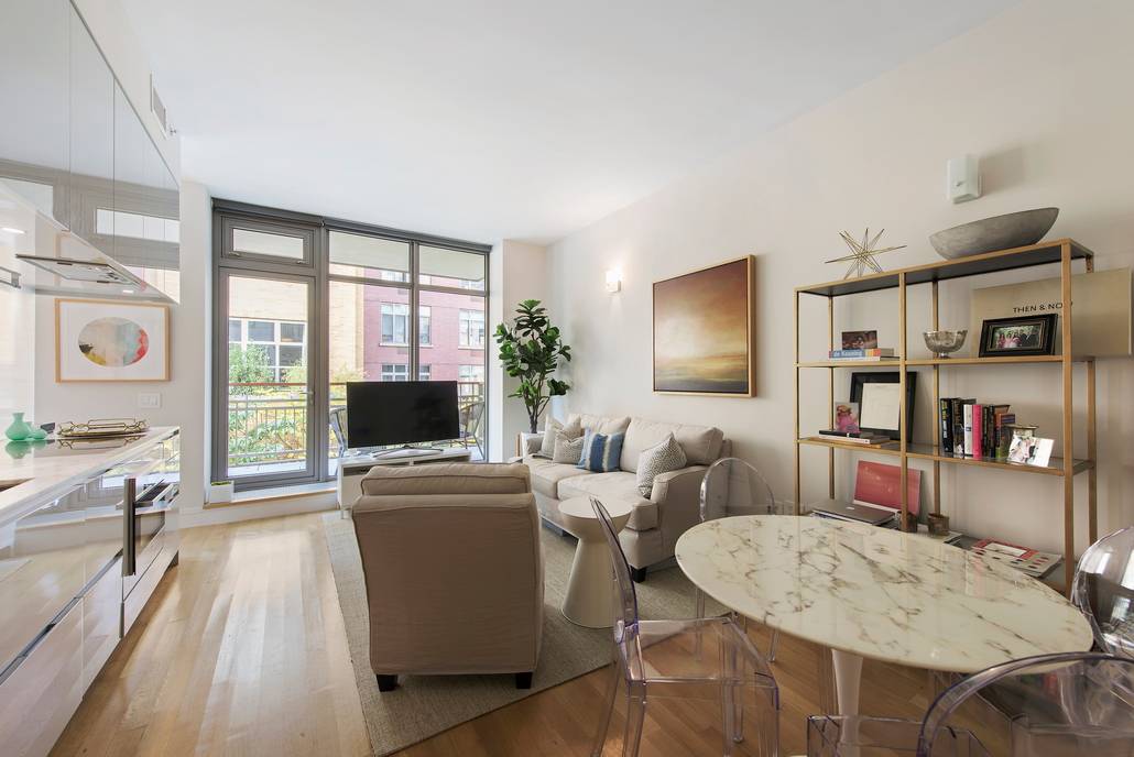 Spacious One Bedroom Home Boasting Spectacular Finishes and Large, Oversized Windows
