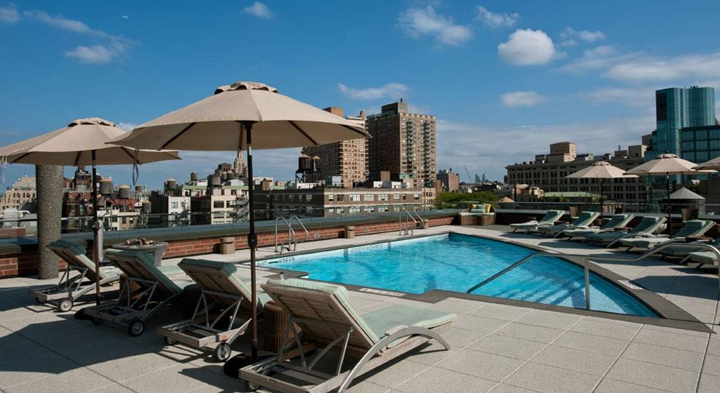 Lavish Greenwich Village 2 Bedroom Apartment with 2.5 Baths featuring a Rooftop Pool