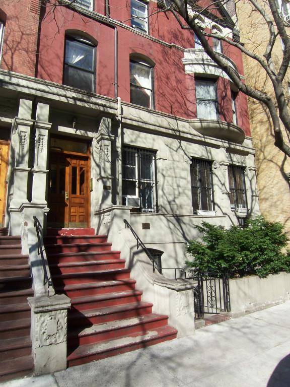 UWS Two Bedroom Triplex for Rent - Call Today for this or other Apartments!