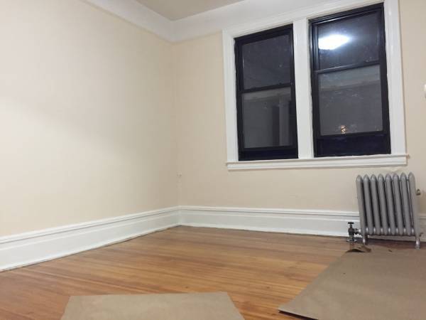 NO FEE.Renovated Two Bedroom Astoria . Close to Transport, Close To Fitness, Shopping, Laundry On Site, 2nd Floor Walk-up, Clean Apartment