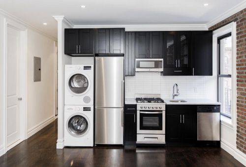 NO FEE  BRAND NEW 4 BR / 2 BATH Apartment with GOURMET KITCHEN AND EXPOSED BRICK WALL - UWS