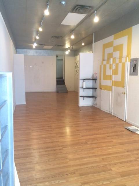 Commercial Space for Lease in Trendy Greenpoint 1000 SQ FT