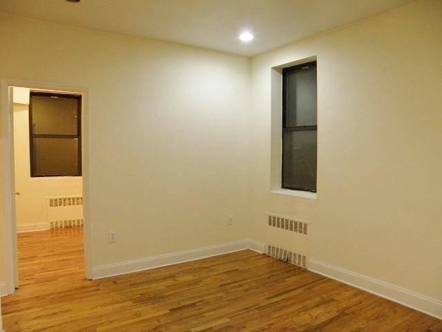 MAGNIFICENT 3 BEDROOM IN MURRAY HILL--PRIVATE TERRACE--E28/LEXINGTON--GREAT VIEWS!