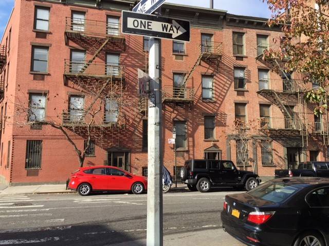 Sunny West Village/Greenwich Village Studio Apartment for Rent in Prime Location - Prime Location!