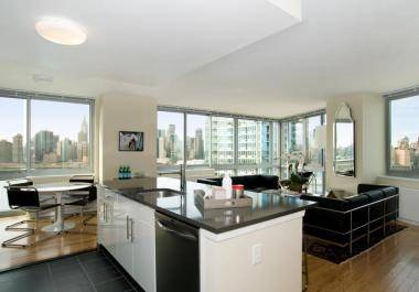 Unbelievable price of Long Island City 3BR, 2Bth on waterfront