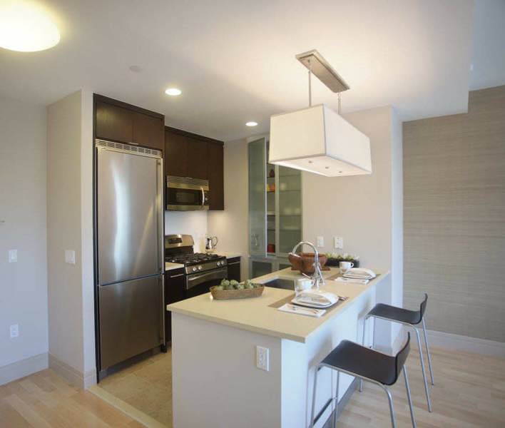 UWS - Large 1 BR Apt. with Floor-to-Ceiling Windows / Washer Dryer - NO FEE!!!