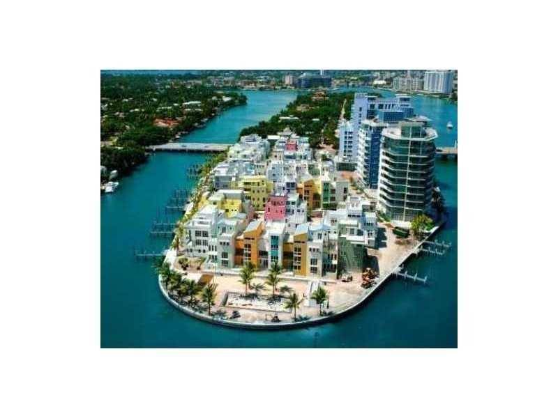 AQUA ISLAND IS A WATERFRONT PRIVATE ENCLAVE COMPOSED OF BEAUTIFUL LUXURY CONDOS & TOWNHOUSES NOT FOUND ANYWHERE ELSE IN MIAMI BEACH