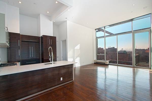 Massive 2 bed/2 bath Penthouse with a private 348 sq ft terrace and cathedral ceiling
