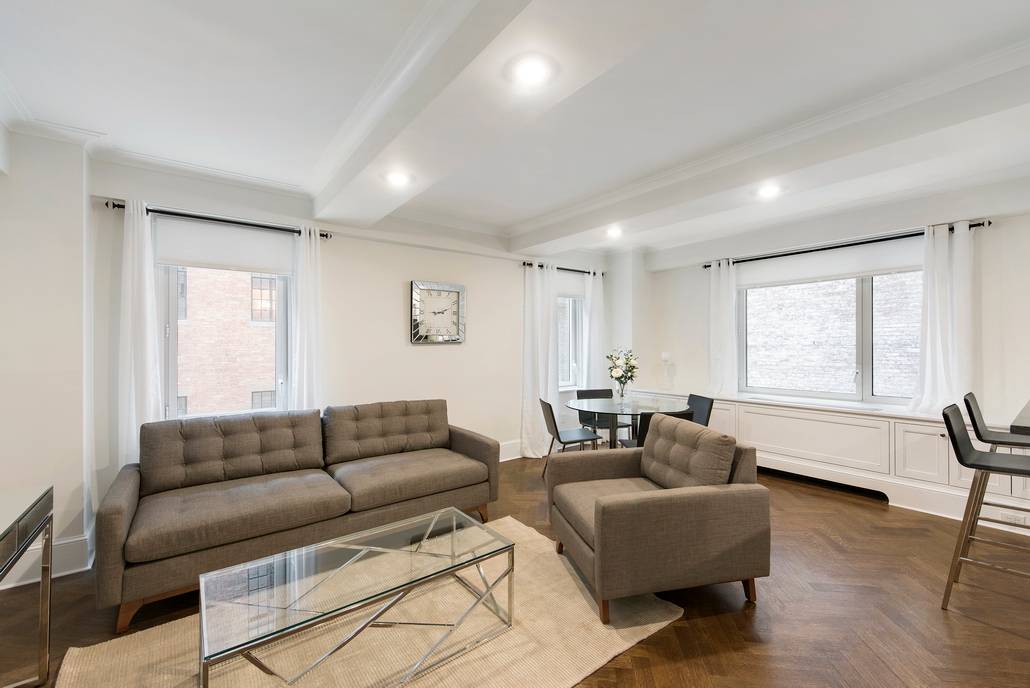 Turnkey Convertible 3 Bedroom on Park Ave