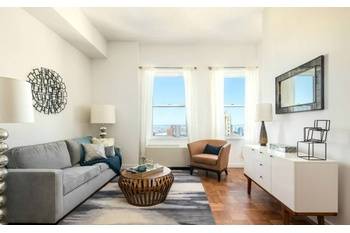 The Best Deal for a Luxury Studio in Financial District Period.