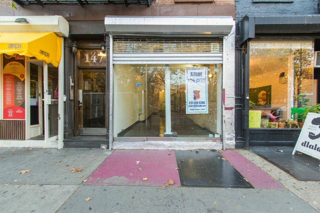 Vented Restaurant Retail Space in Prime East Village!  600 sq ft Plus Basement!  10 Feet of Frontage!
