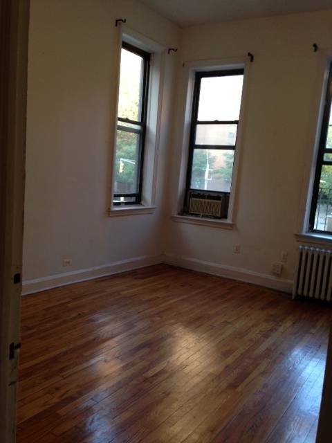 SIZABLE 2BEDROOM...STEPS FROM UNION SQUARE...EAST VILLAGE..GRAMERCY PARK..NYU