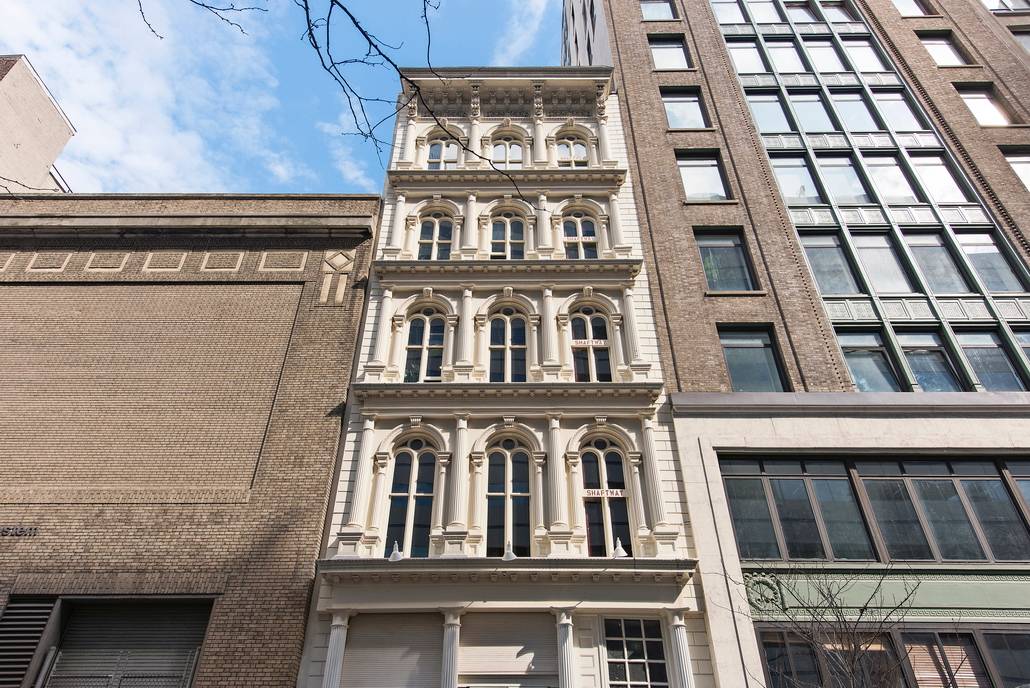 TriBeCa: 75 Murray Street - Bogardus Building - 3 Level Commercial Space For Lease - Landmarked Cast-Iron Facade Built 1857 