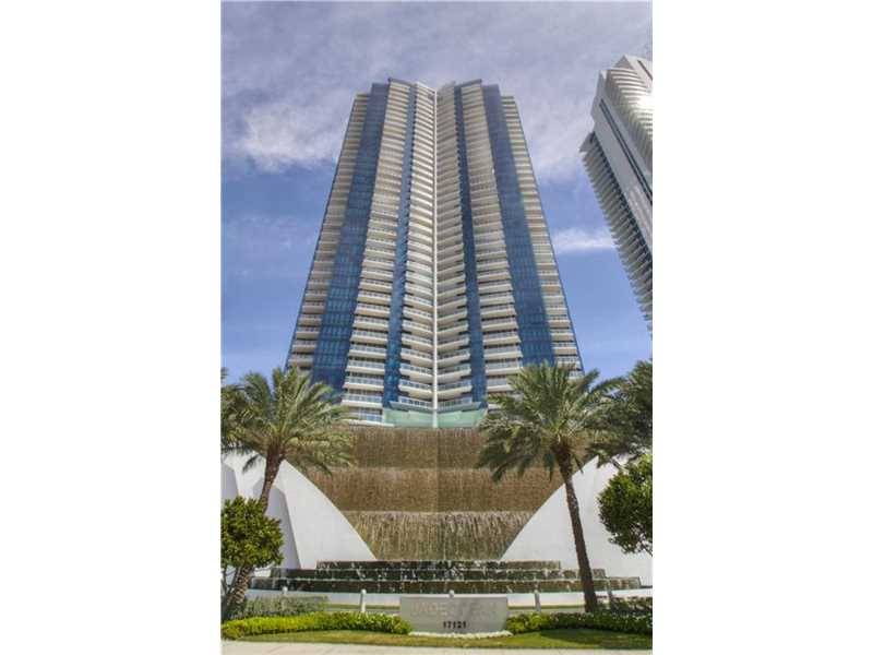 BEAUTIFUL OCEAN VIEW FROM THIS LARGE 1 BEDROOM+DEN WITH 2 FULL BATHROOMS UNIT AT ONE OF THE MOST PRESTIGIOUS CONDOMINIUM IN SUNNY ISLES