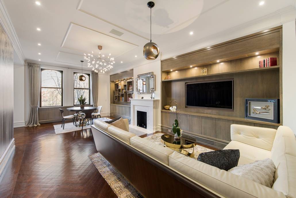 Rare Opportunity to Own a spectacular residence at 36 Gramercy Park East Condominium