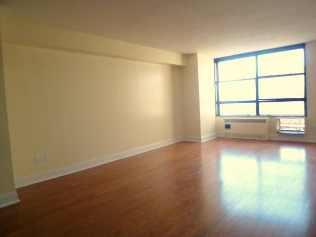 Large Renovated 2 Bedroom For Rent  ** No Brokers Fee ** Elevator Building with Laundry & Attended Lobby