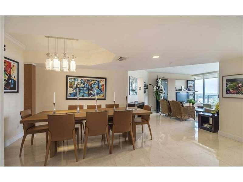 SOUTH TOWER AT THE POINT 3 BR Condo Ft. Lauderdale Miami