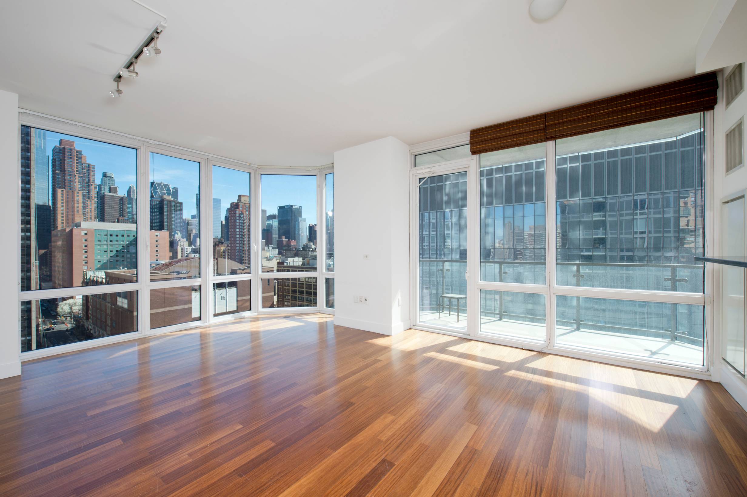 UPPER WEST SIDE, 10 WEST END AVE. FABULOUS,  2  BEDROOM 2 BATH, LUXURY CONDOMINIUM RENTAL WITH AMAZING VIEWS AND A LARGE BALCONY