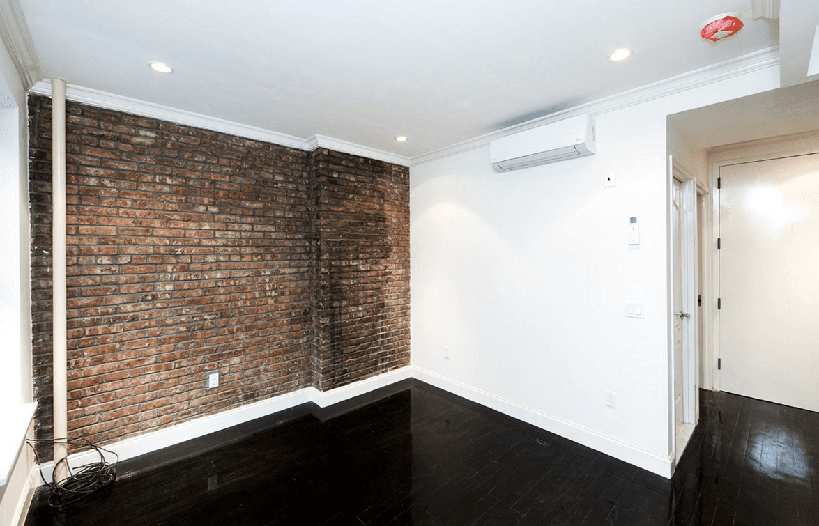 No Fee- Great for shares- Upper East Side gut renovated 3 Bedroom w/ 2 Full Bathrooms and Washer & Dryer