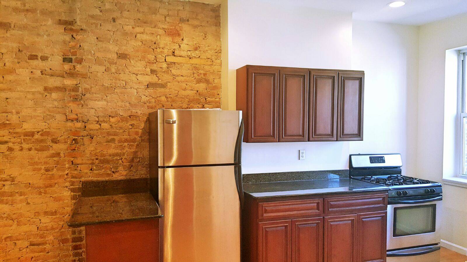 Park Slope renovated one bedroom with home office super close to train **LOCATION**