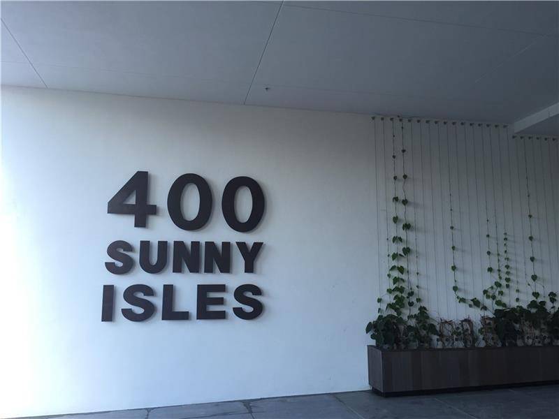 SPECTACULAR FLOW THROUGH UNIT BAY FRONT 3BEDS/ 2 - 400 Sunny Isles Blvd 3 BR Condo Sunny Isles Miami