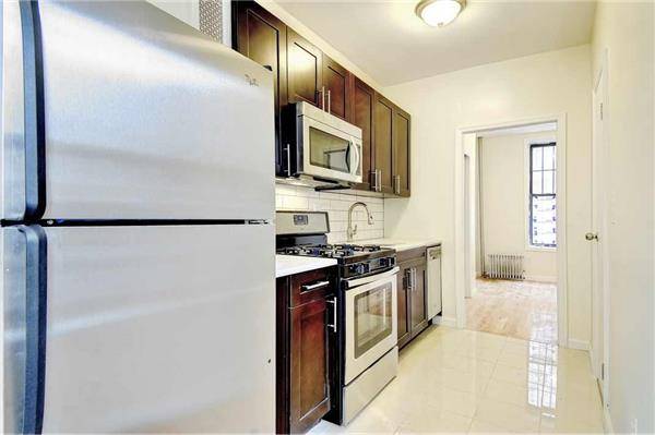 Central Harlem Rental, 2 Bedroom, 2 Bath Renovated, No Fee with 2 Year Lease