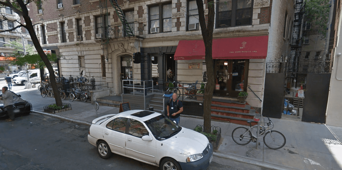 700 Sq Ft Upper East Side Retail Space for Lease / $8,000 per month 