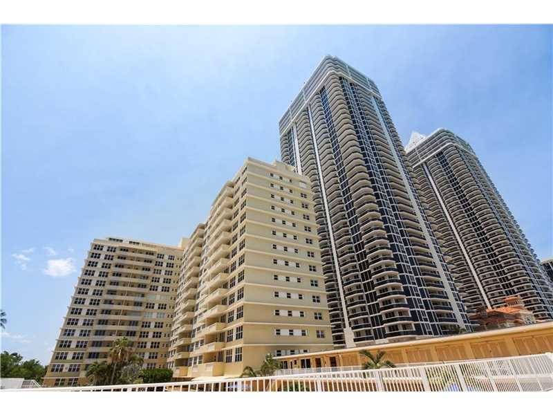Large corner unit ocean front with direct ocean view