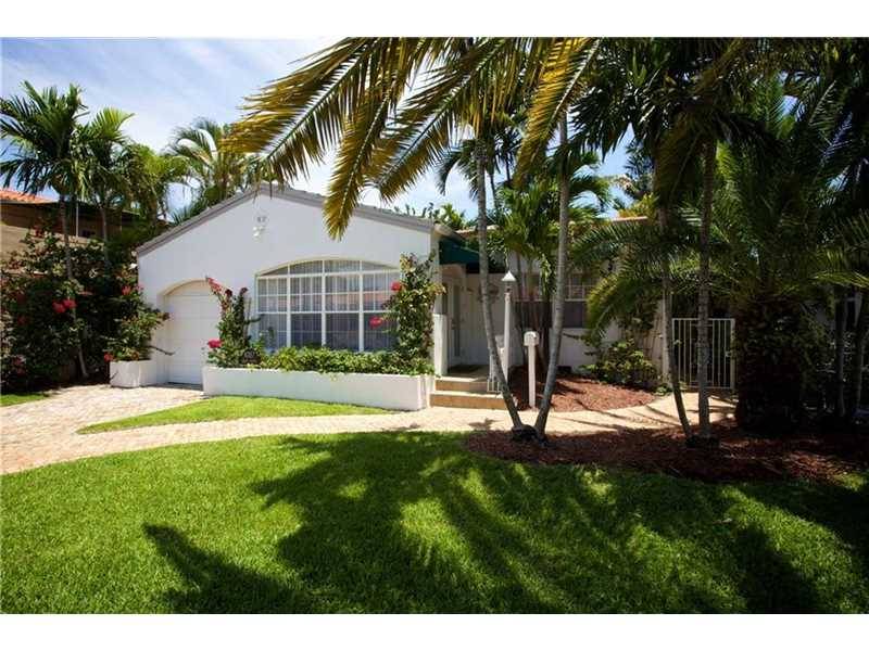 Wonderfully updated 3/2 - 3 BR House Bal Harbour Miami