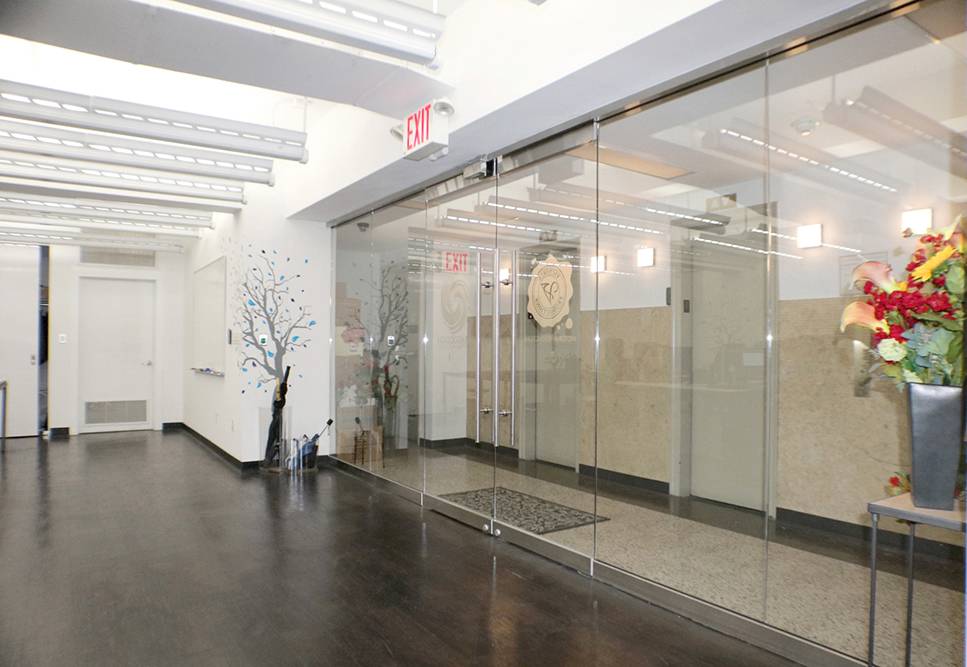 LARGE office/work space in Wall Street!