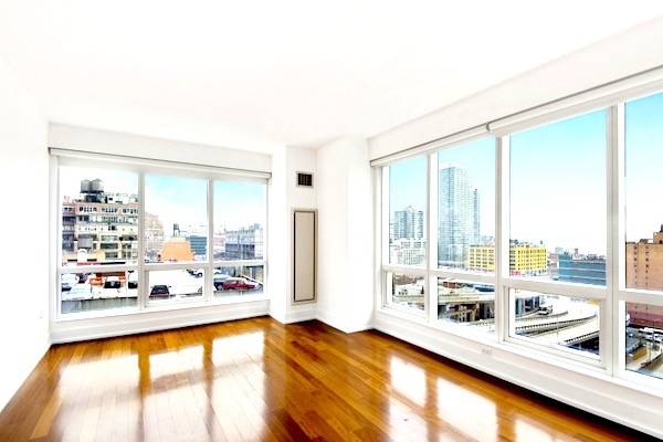 Spectacular 2 BR Condo in Prime Midtown West ~ 1000 Sq. Ft ~ Pool & More!