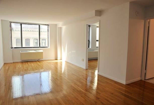 EXCELLENT TRIBECA LOCATION - LARGE 1/BEDROOM - 1 MONTH FREE!