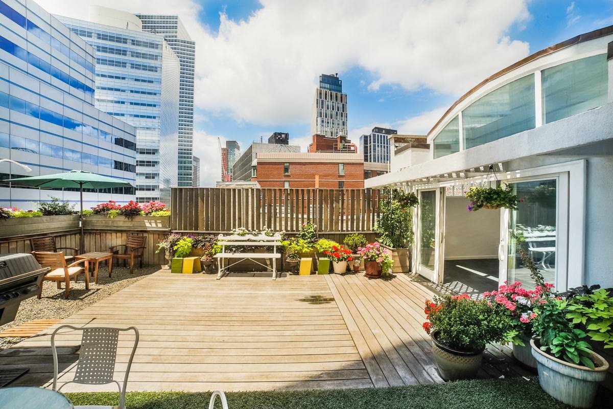 TriBeCa: 75 Murray St Duplex Penthouse with Private Terrace in Landmarked Bogardus Mansion