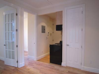 Well Maintained Murray Hill 2 Bedroom with Private Roof