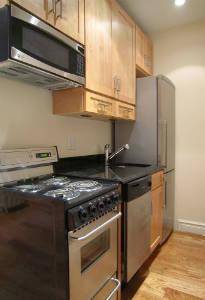 Newly Renovated Murray Hill 1 Bedroom