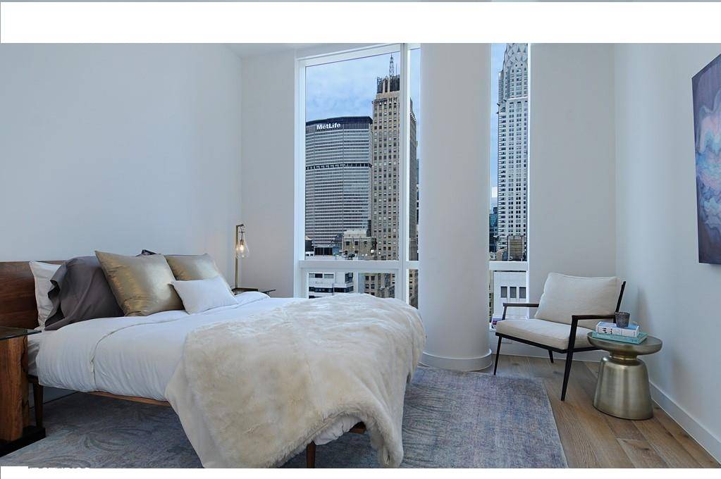 EMPIRE ESTATE BUILDING VIEWS--- LUXURYBLDG-- LARGE 2 BEDROOMS IN CONDO BLDG- BRAND NEW CONSTRUCTION- EMPIRE STATE AND CITY VIEWS-STEPS FROM GRAND CENTRAL.